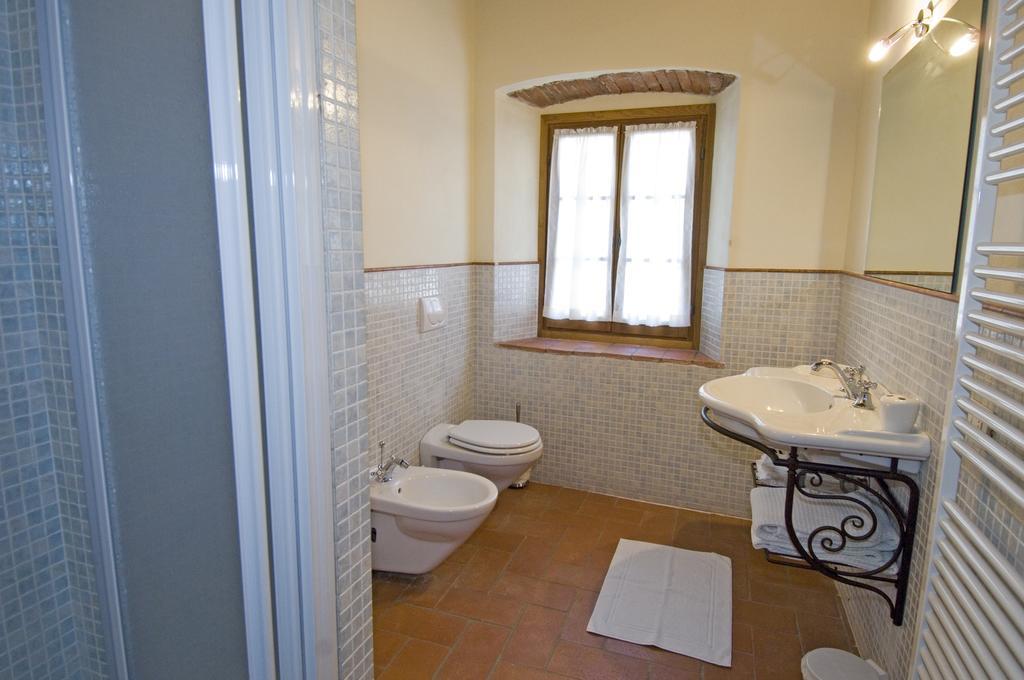 Agriturismo Campo Lungo San Donato in Poggio Cameră foto